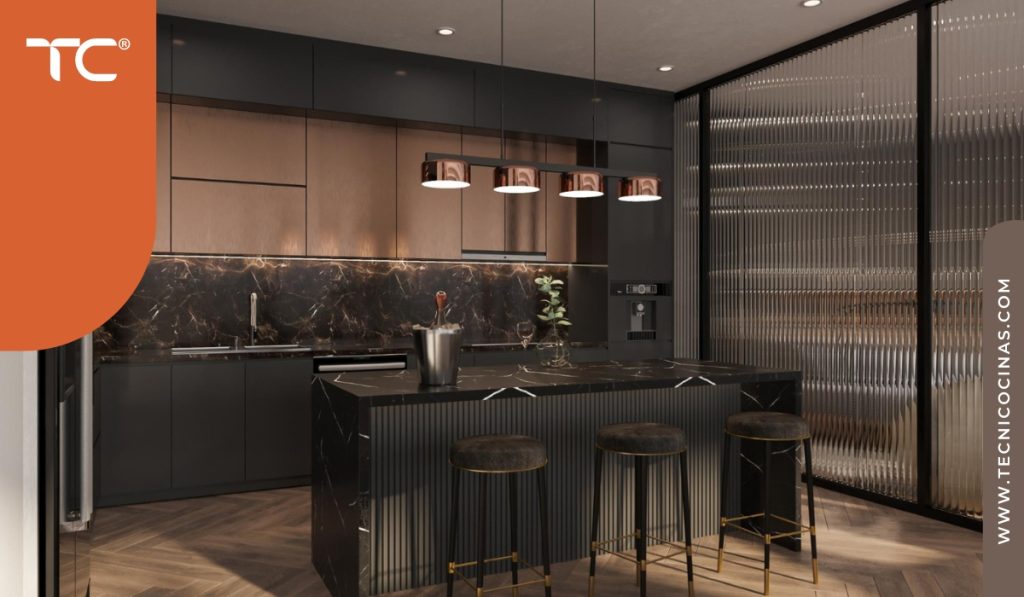 Materiales de cocina en tono oscuros