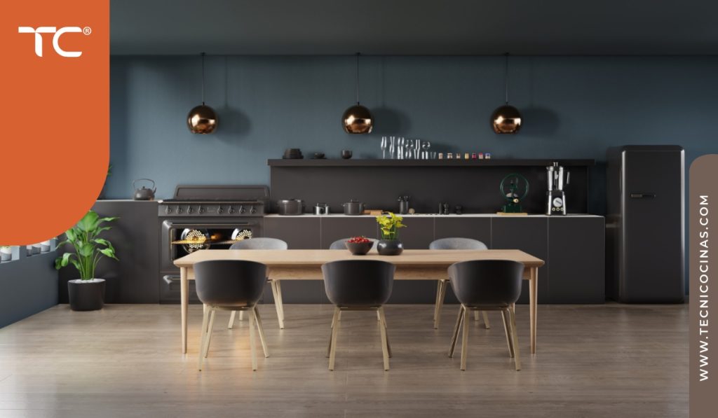 Consejos para decorar una cocina en tonos oscuros