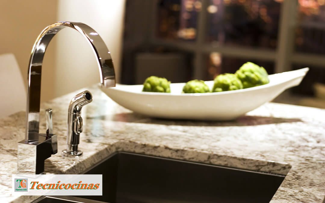 ✅ Valor, mantenimiento y huella ecológica del granito en tu cocina integral